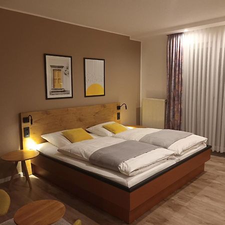 Rhoen-Hotel Sonnenhof - Restaurant & Cafe 포펜하우젠 외부 사진